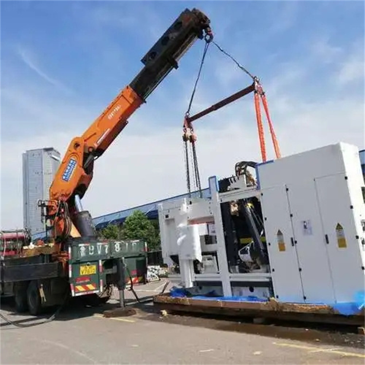 海阳附近小吊车联系方式|8-16吨|本地及时服务